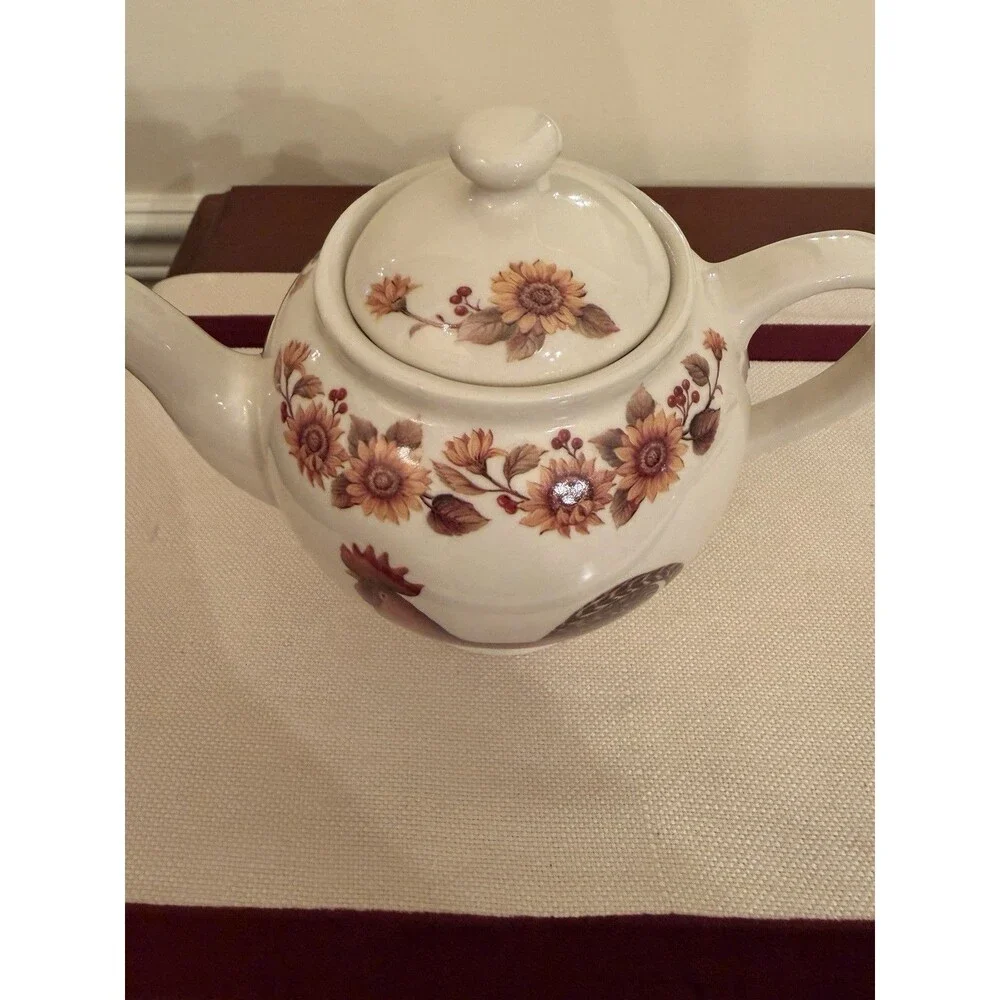 Vintage Martha Vaughn Lily Creek Teapot Hand-painted Rooster Sunflower Motif.